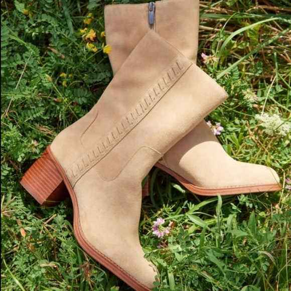 Vince Camuto Shoes - NWT VINCE CAMUTO MID-SHAFT SUEDE BOOTS ZELCINNA TORTILLA VERONA Size 6.5